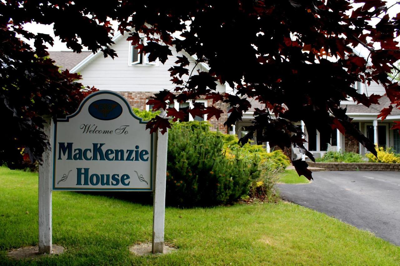 Mackenzie House B&B By Elevate Rooms Порт-Хоксбери Экстерьер фото